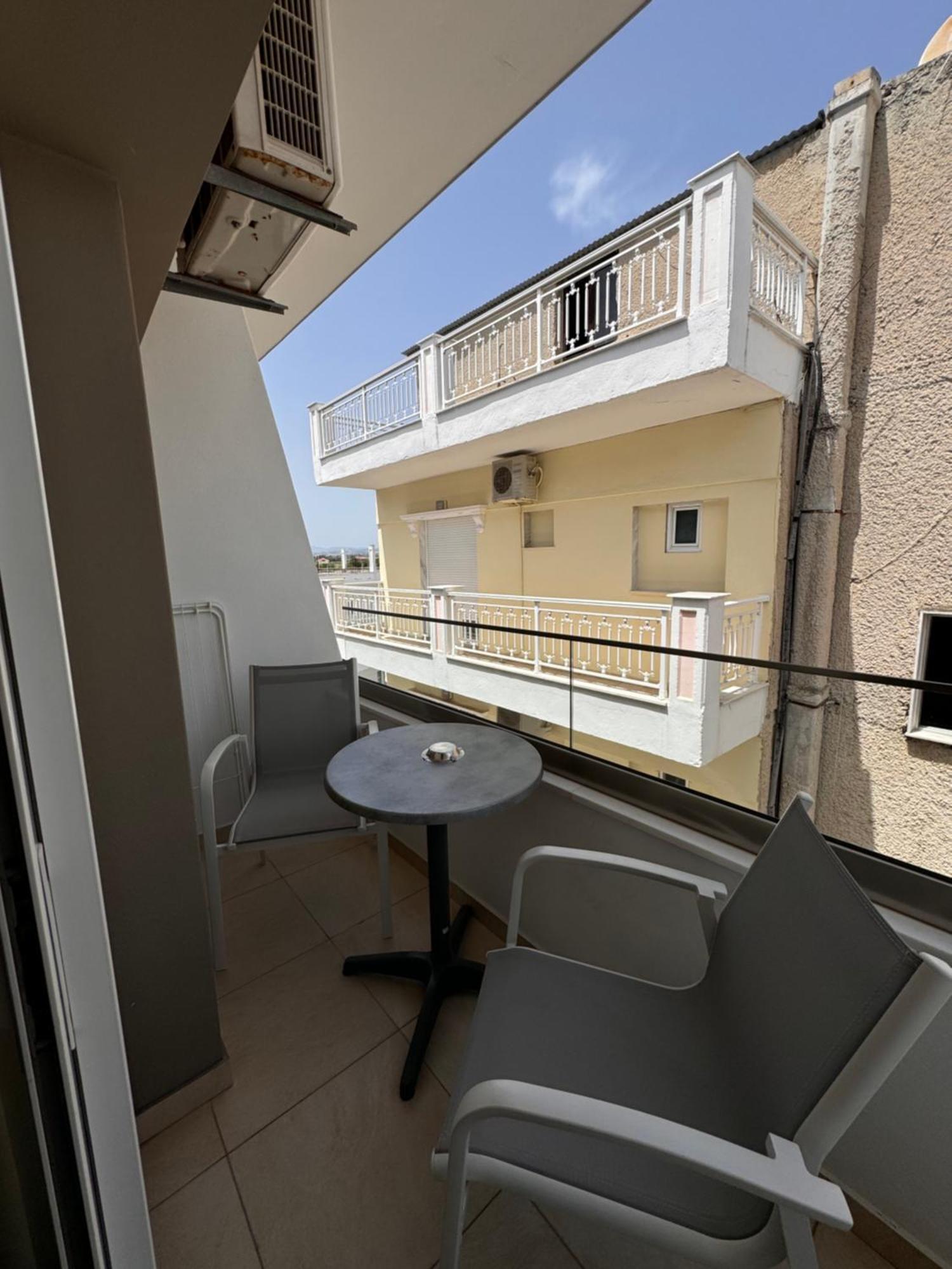 Villa Hara Suites Paralia Katerinis Ngoại thất bức ảnh