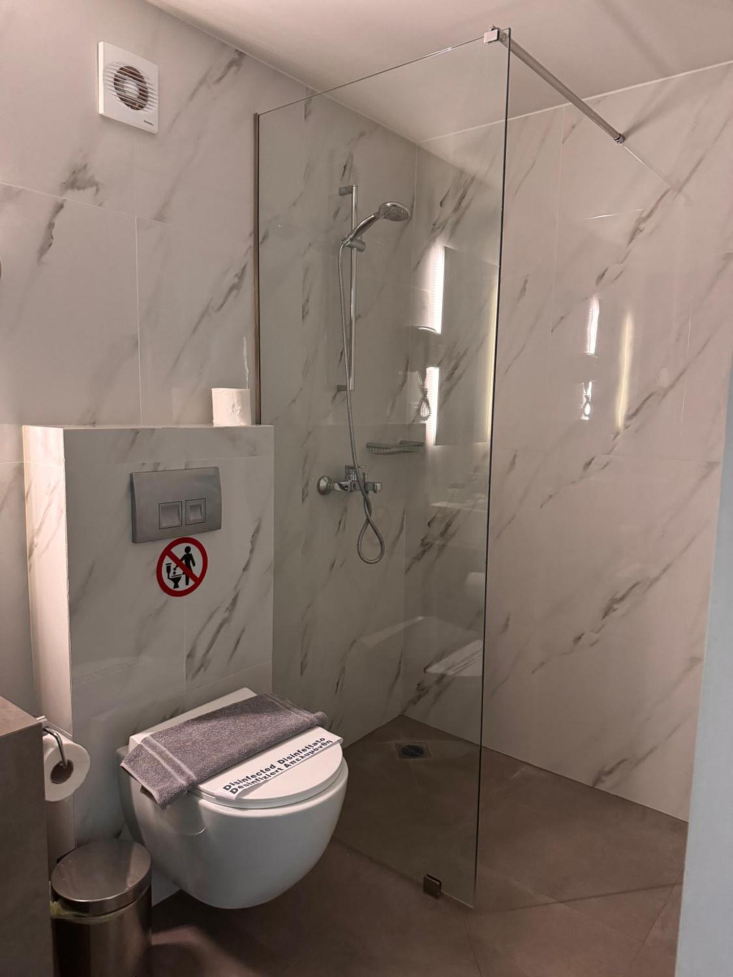 Villa Hara Suites Paralia Katerinis Ngoại thất bức ảnh